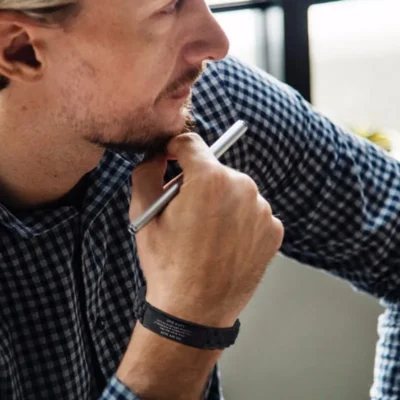 kf-HLB1iqy_RIfpK1RjSZFOq6y6nFXaV